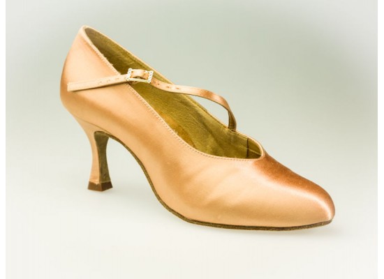 DSI Paris Court shoe (Flesh) with a 2.5 inch flare heel