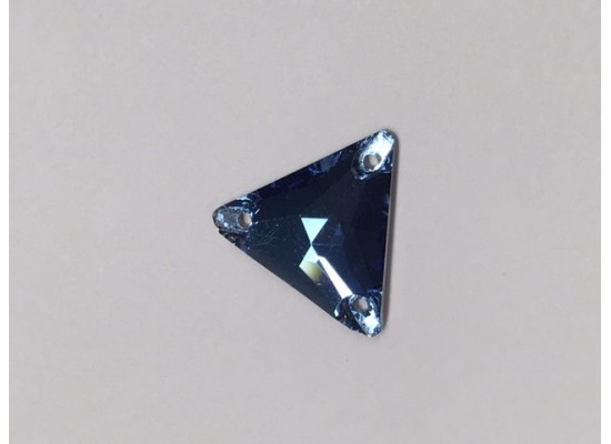 QG Triangle Light Sapphire 16x16